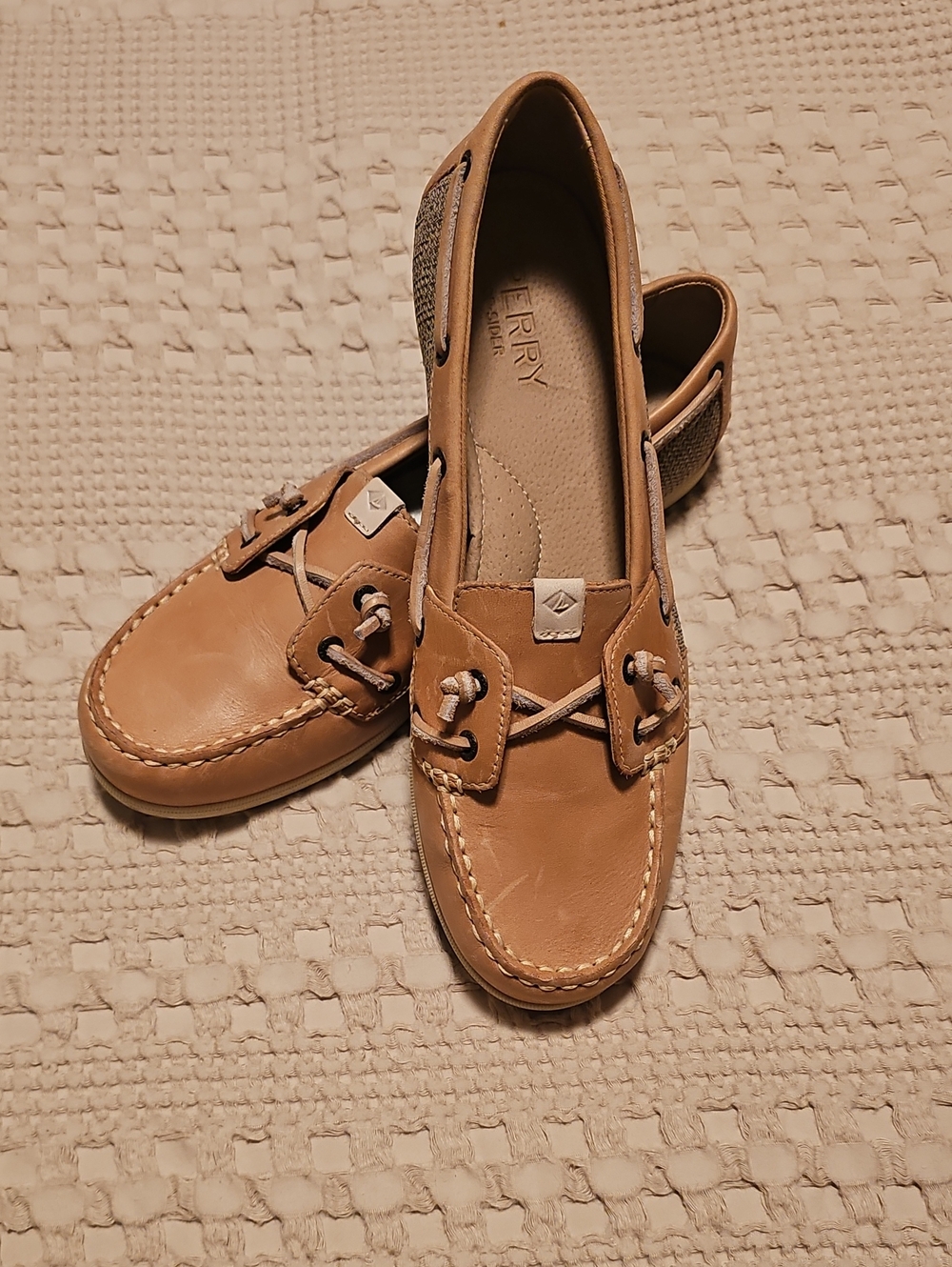 Sperry Women’s Tan Leather Moccasin-Style Boat Loafers 9.5